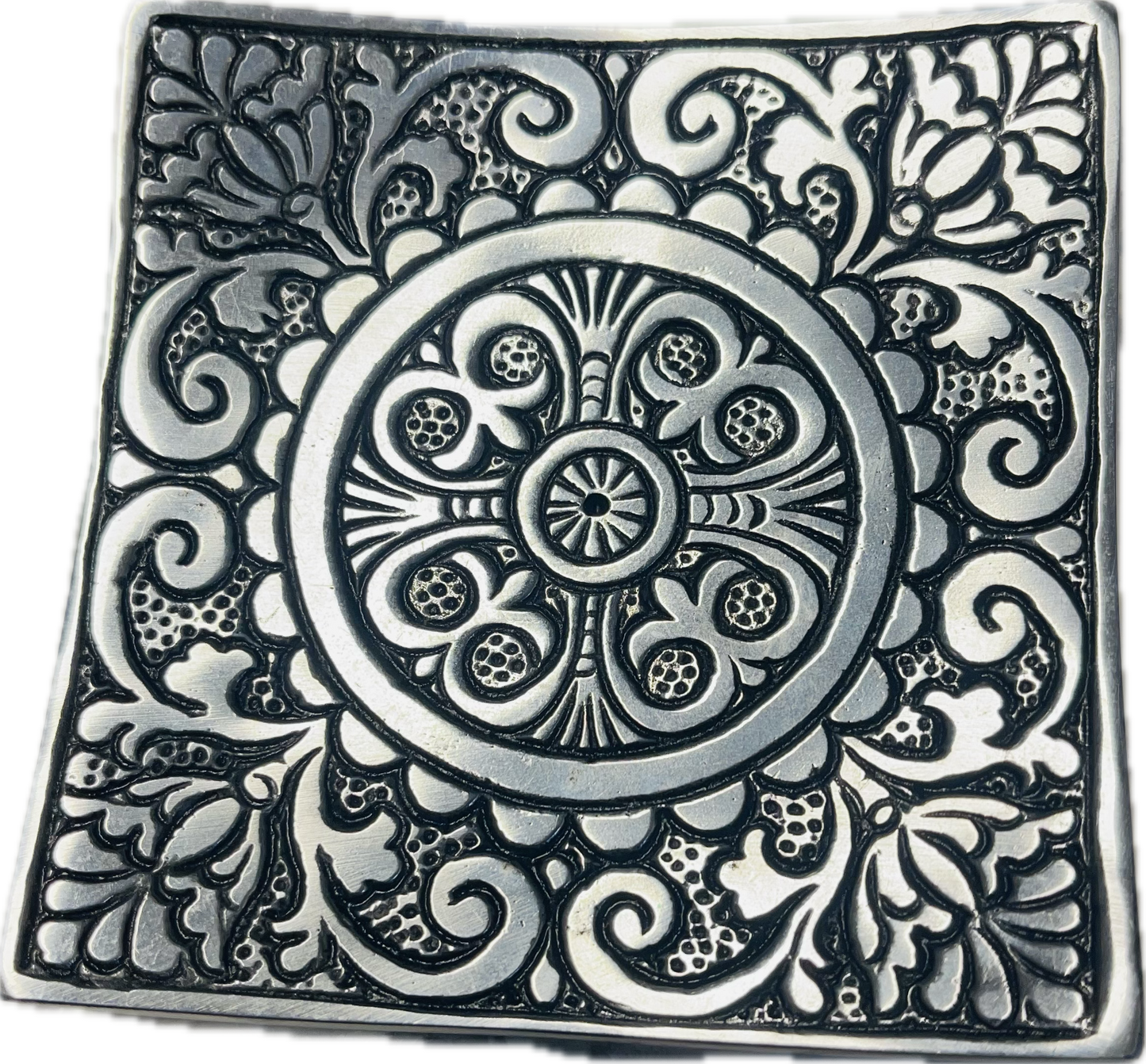 2222 Floral Carved Burner